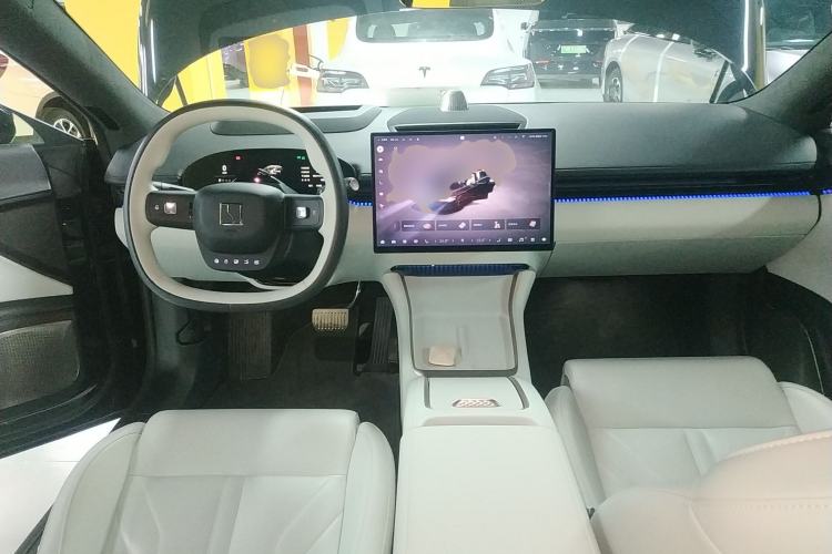 Used Zeekr 007 2025 Long-Range All-Wheel-Drive Intelligent Driving Version 100 kWh Interior 2