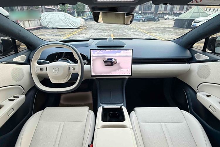 Used Zeekr 007 2025 Rear-Drive Intelligent Driving Version 75 kWh Interior 2