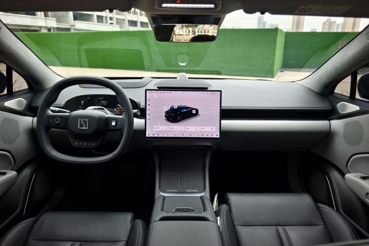 Used Zeekr 007 2025 Long-Range Rear-Wheel-Drive Intelligent Driving Version 100 kWh Interior 3