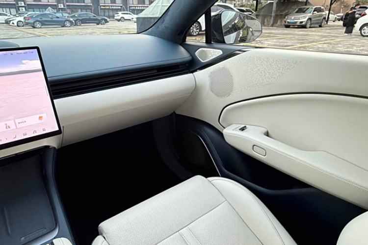 Used Zeekr 007 2025 Rear-Drive Intelligent Driving Version 75 kWh Interior 5