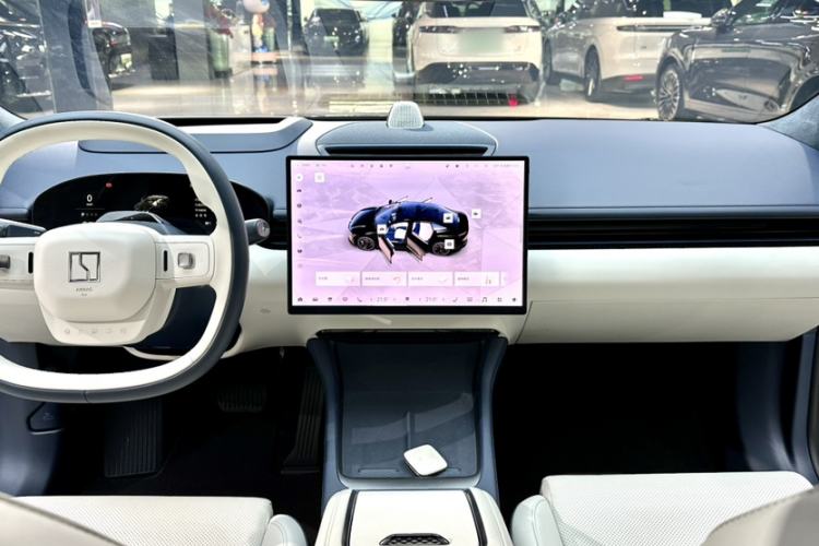 Used Zeekr 007 2025 Long-Range Rear-Wheel-Drive Intelligent Driving Version 100 kWh Interior 8