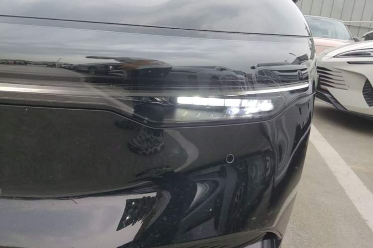 Used Zeekr 007 2025 Rear-Drive Intelligent Driving Version 75 kWh Left Front Headlight