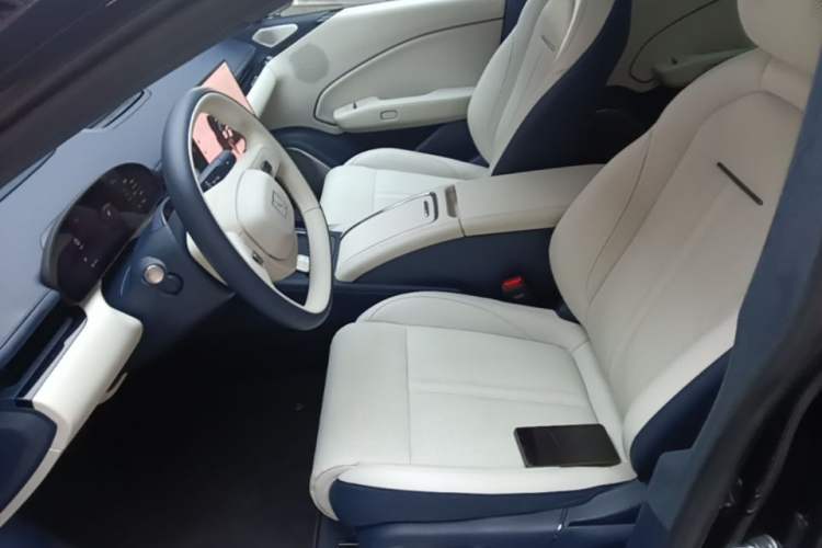 Used Zeekr 007 2025 Long-Range Rear-Wheel-Drive Intelligent Driving Version 100 kWh Left Front Seat