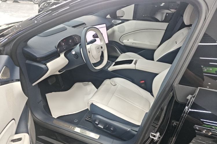 Used Zeekr 007 2025 Rear-Drive Intelligent Driving Version 75 kWh Left Front Seat