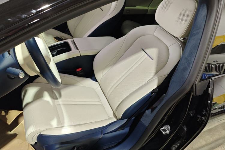 Used Zeekr 007 2025 Long-Range Rear-Wheel-Drive Intelligent Driving Version 100 kWh Left Front Seat
