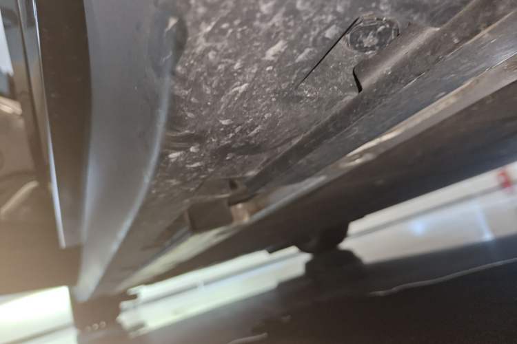 Used Zeekr 007 2025 Long-Range Rear-Wheel-Drive Intelligent Driving Version 100 kWh Left Side Sill