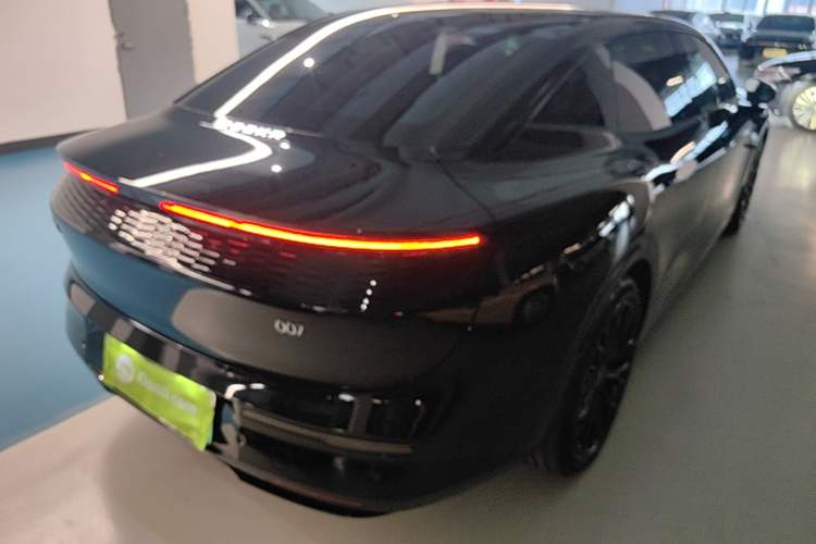 Used Zeekr 007 2025 Long-Range Rear-Wheel-Drive Intelligent Driving Version 100 kWh Rear Right 45 Deg