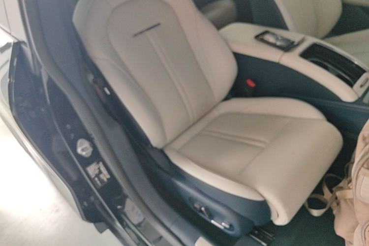 Used Zeekr 007 2025 Long-Range Rear-Wheel-Drive Intelligent Driving Version 100 kWh Right Front Seat