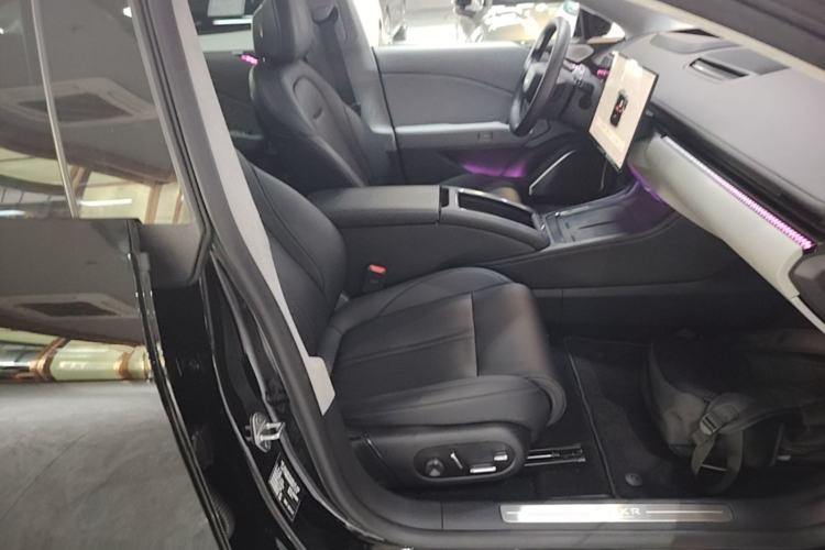 Used Zeekr 007 2025 Long-Range Rear-Wheel-Drive Intelligent Driving Version 100 kWh Right Front Seat