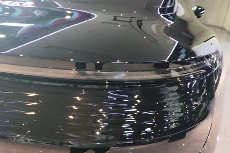 Used Zeekr 007 2025 Long-Range Rear-Wheel-Drive Intelligent Driving Version 100 kWh Right Rear Taillight