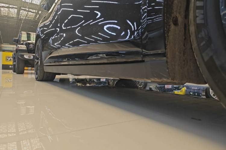Used Zeekr 007 2025 Rear-Drive Intelligent Driving Version 75 kWh Right Side Sill