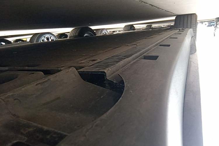 Used Zeekr 007 2025 Long-Range Rear-Wheel-Drive Intelligent Driving Version 100 kWh Right Side Sill