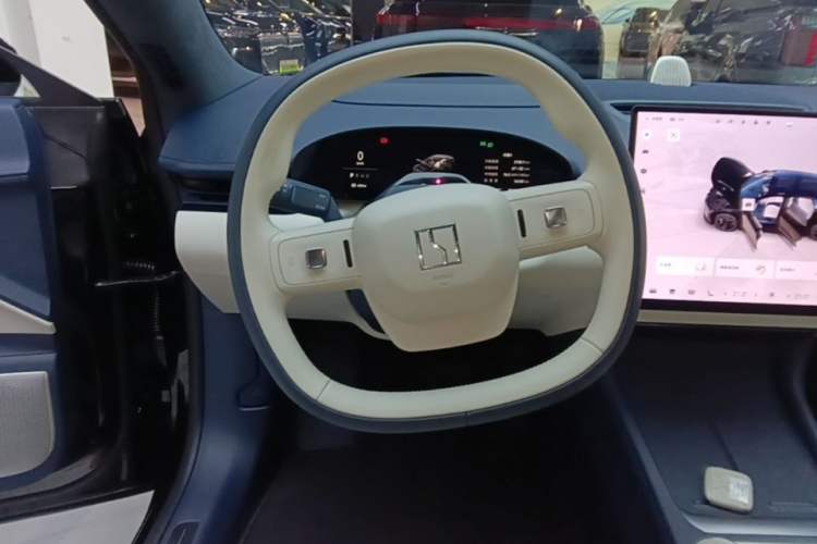 Used Zeekr 007 2025 Long-Range Rear-Wheel-Drive Intelligent Driving Version 100 kWh Steering Wheel