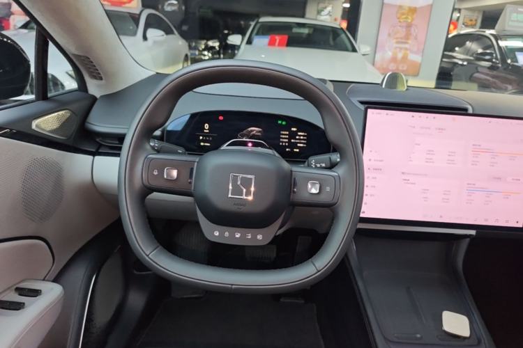 Used Zeekr 007 2025 Long-Range Rear-Wheel-Drive Intelligent Driving Version 100 kWh Steering Wheel