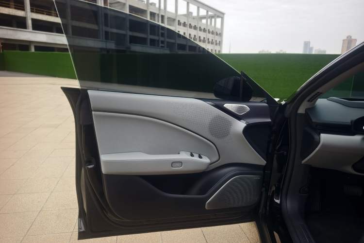 Used Zeekr 007 2025 Long-Range Rear-Wheel-Drive Intelligent Driving Version 100 kWh Trunk