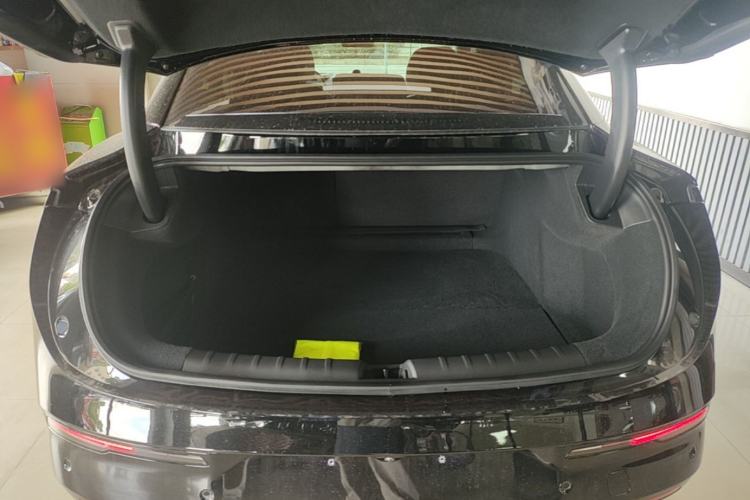 Used Zeekr 007 2025 Long-Range Rear-Wheel-Drive Intelligent Driving Version 100 kWh Trunk