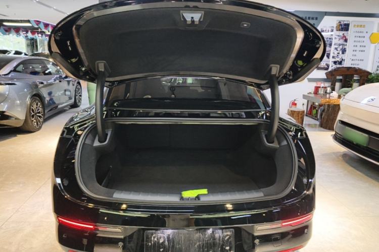 Used Zeekr 007 2025 Long-Range Rear-Wheel-Drive Intelligent Driving Version 100 kWh Trunk