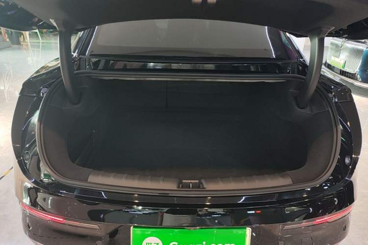 Used Zeekr 007 2025 Long-Range Rear-Wheel-Drive Intelligent Driving Version 100 kWh Trunk