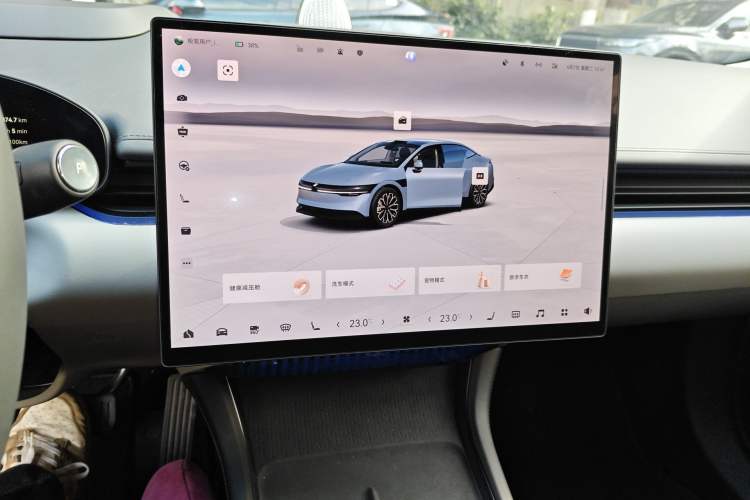 Used Zeekr 007 2025 Rear-Drive Intelligent Driving Version 75 kWh Audio And AC Panel