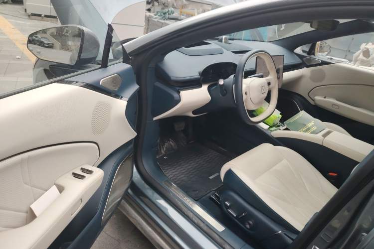 Used Zeekr 007 2025 Rear-Drive Intelligent Driving Version 75 kWh Driver Seat