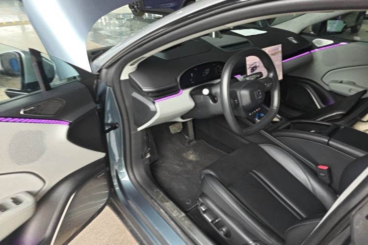 Used Zeekr 007 2025 Long-Range Rear-Wheel-Drive Intelligent Driving Version 100 kWh Driver Seat