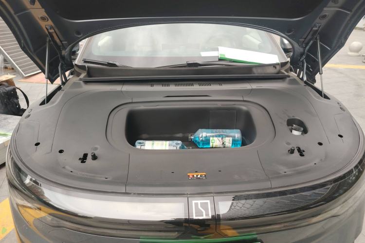 Used Zeekr 007 2025 Rear-Drive Intelligent Driving Version 75 kWh Engine Bay