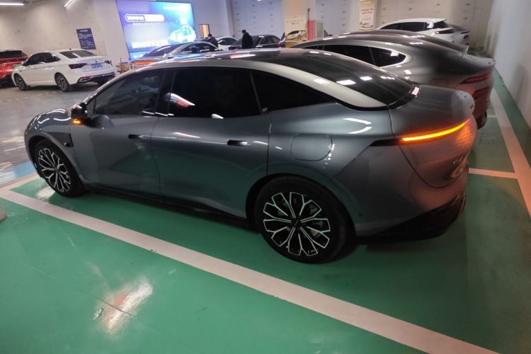 Used Zeekr 007 2025 Rear-Drive Intelligent Driving Version 75 kWh Exterior 3
