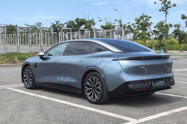 Used Zeekr 007 2025 Rear-Drive Intelligent Driving Version 75 kWh Exterior 3