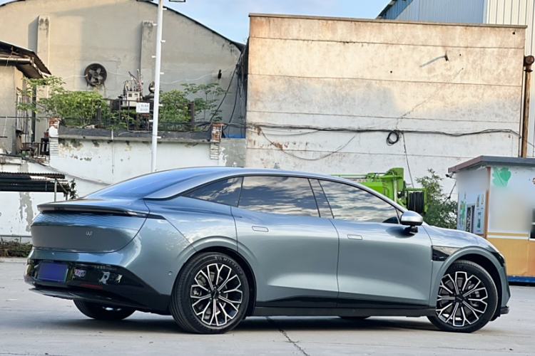 Used Zeekr 007 2025 Long-Range Rear-Wheel-Drive Intelligent Driving Version 100 kWh Exterior 4