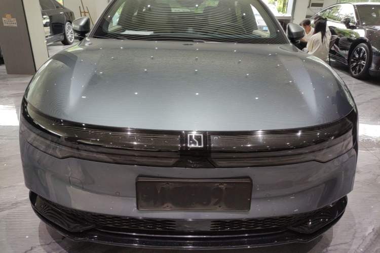 Used Zeekr 007 2025 Rear-Drive Intelligent Driving Version 75 kWh Front