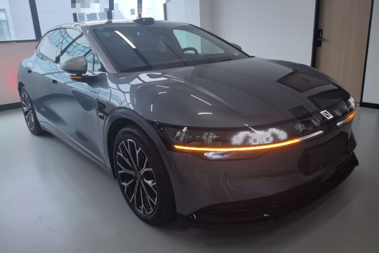 Used Zeekr 007 2025 Long-Range Rear-Wheel-Drive Intelligent Driving Version 100 kWh Front Right 45 Deg