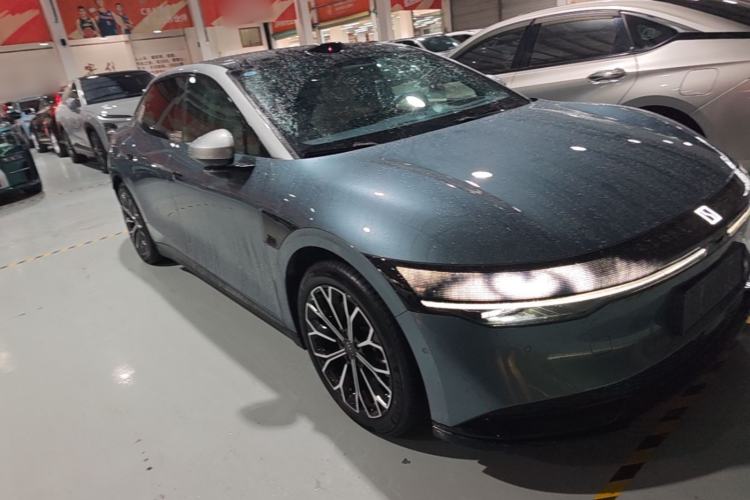 Used Zeekr 007 2025 Long-Range Rear-Wheel-Drive Intelligent Driving Version 100 kWh Front Right 45 Deg