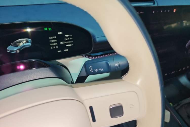 Used Zeekr 007 2025 Long-Range Rear-Wheel-Drive Intelligent Driving Version 100 kWh Gear Lever