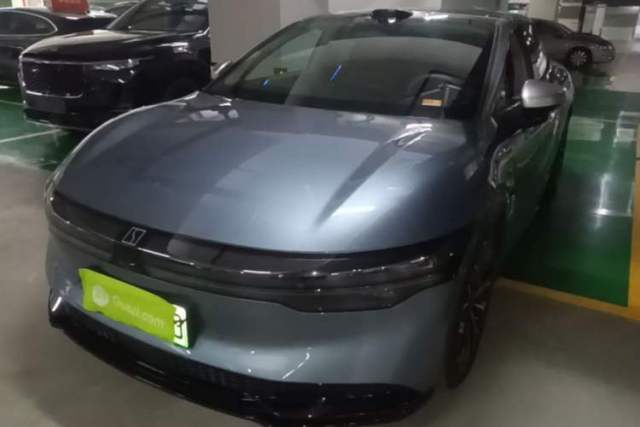 Used Zeekr 007 2025 Long-Range Rear-Wheel-Drive Intelligent Driving Version 100 kWh