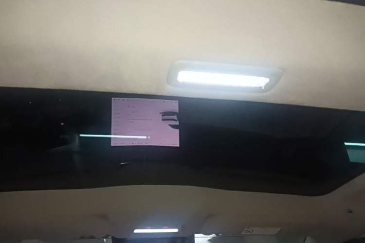 Used Zeekr 007 2025 Long-Range Rear-Wheel-Drive Intelligent Driving Version 100 kWh Headliner