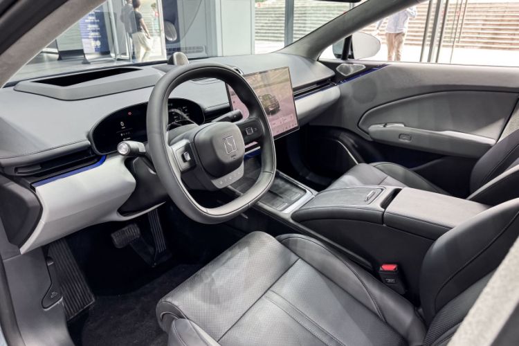 Used Zeekr 007 2025 Rear-Drive Intelligent Driving Version 75 kWh Interior 2