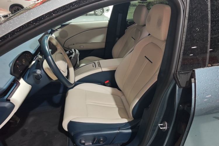 Used Zeekr 007 2025 Long-Range Rear-Wheel-Drive Intelligent Driving Version 100 kWh Left Front Seat