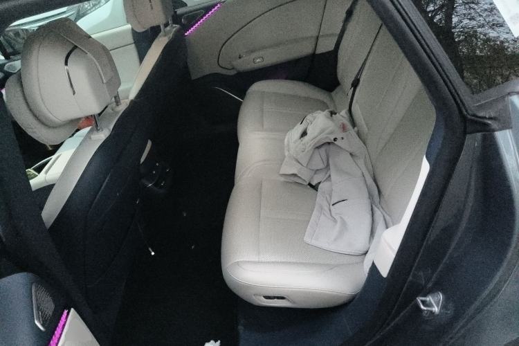 Used Zeekr 007 2025 Rear-Drive Intelligent Driving Version 75 kWh Left Rear Seat