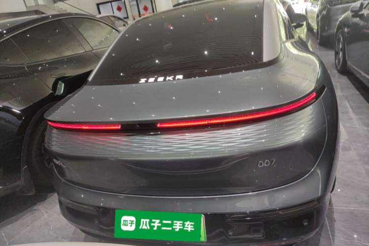Used Zeekr 007 2025 Long-Range Rear-Wheel-Drive Intelligent Driving Version 100 kWh Rear