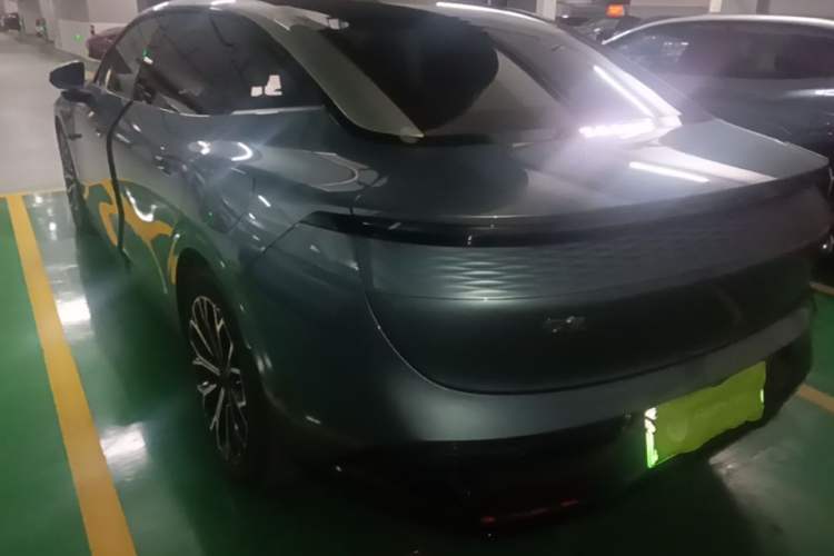 Used Zeekr 007 2025 Long-Range Rear-Wheel-Drive Intelligent Driving Version 100 kWh Rear Left 45 Deg