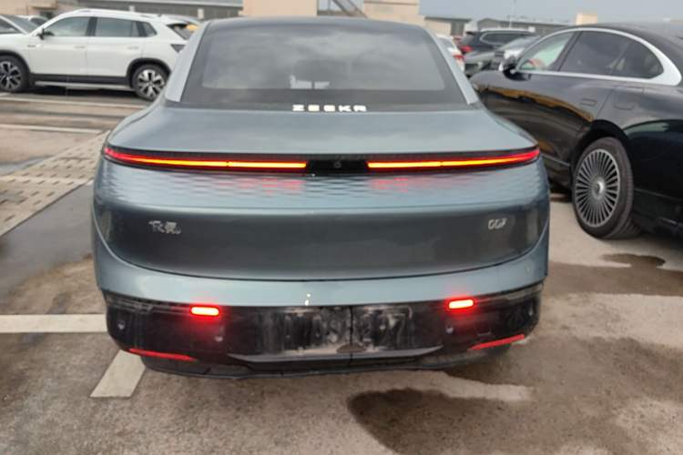 Used Zeekr 007 2025 Long-Range Rear-Wheel-Drive Intelligent Driving Version 100 kWh Rear