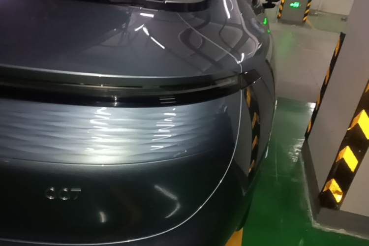 Used Zeekr 007 2025 Long-Range Rear-Wheel-Drive Intelligent Driving Version 100 kWh Right Rear Taillight