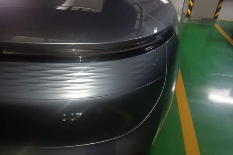 Used Zeekr 007 2025 Long-Range Rear-Wheel-Drive Intelligent Driving Version 100 kWh Right Rear Taillight