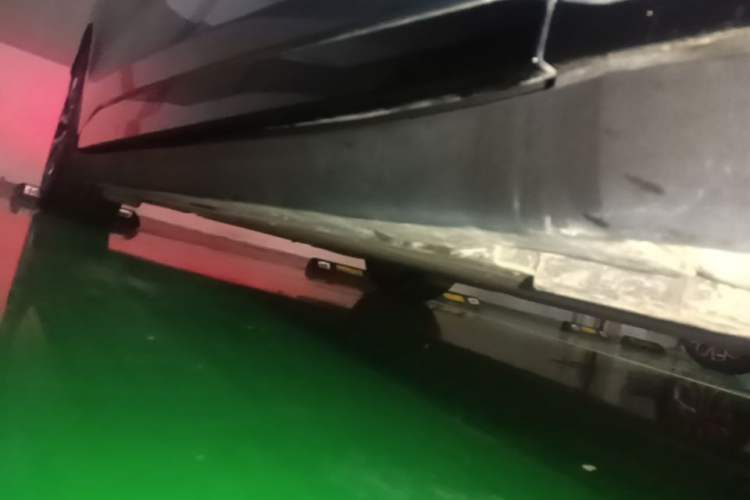 Used Zeekr 007 2025 Long-Range Rear-Wheel-Drive Intelligent Driving Version 100 kWh Right Side Sill