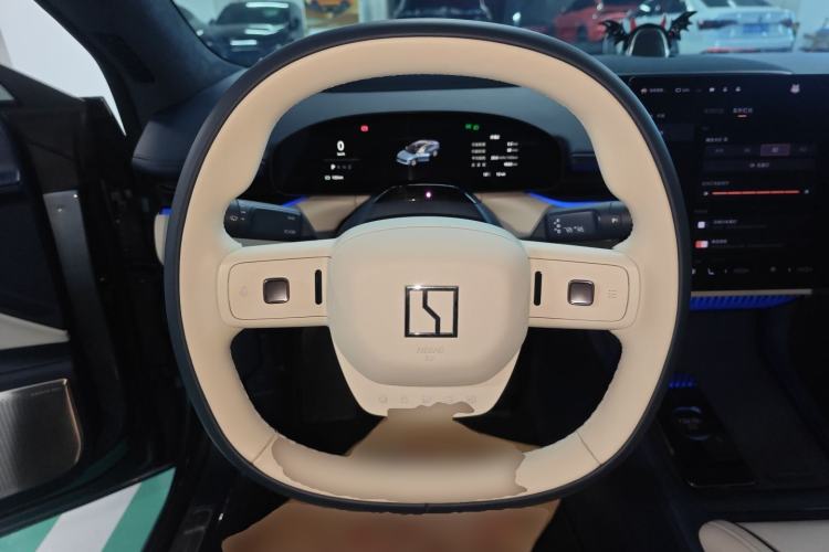 Used Zeekr 007 2025 Rear-Drive Intelligent Driving Version 75 kWh Steering Wheel