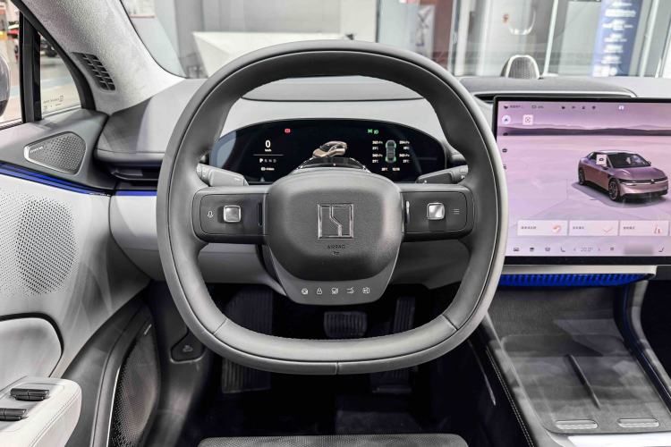 Used Zeekr 007 2025 Rear-Drive Intelligent Driving Version 75 kWh Steering Wheel