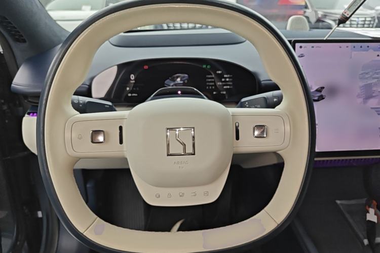 Used Zeekr 007 2025 Rear-Drive Intelligent Driving Version 75 kWh Steering Wheel