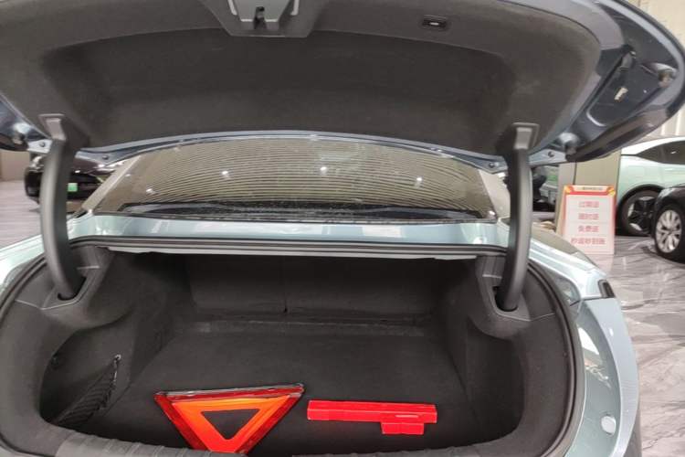 Used Zeekr 007 2025 Rear-Drive Intelligent Driving Version 75 kWh Trunk
