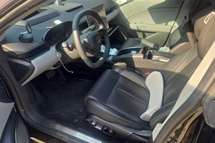 Used Zeekr 007 2025 Rear-Drive Intelligent Driving Version 75 kWh Left Front Seat