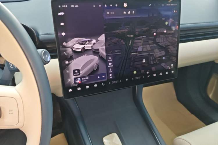 Used Zeekr 007 2025 Long-Range Rear-Wheel-Drive Intelligent Driving Version 100 kWh Audio And AC Panel